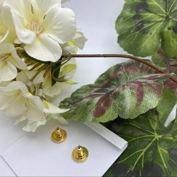 NWOT Tory Burch Gold Logo, Black Outline Kira Stud Earrings - Picture 10 of 11